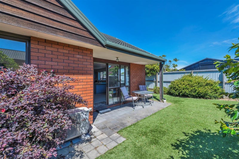 Sunshine, Space & Superb Value on Tuckers64438101756289113