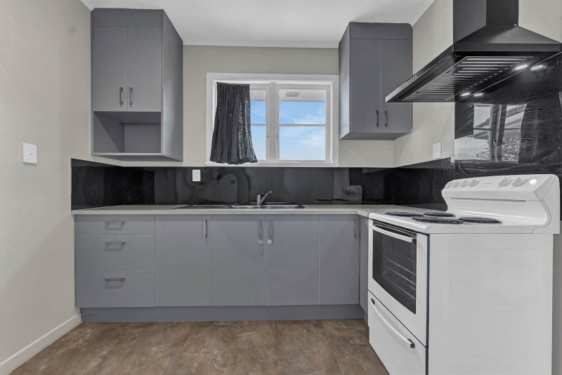 Tile and Brick Papakura Pick.64471121940482112