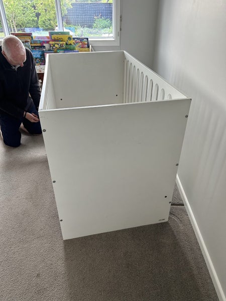 Mocka cot and mattress64438222516482112