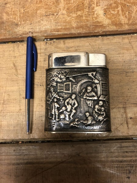 Large Vintage Novelty Table Lighter - $1 RESERVE Carousel 1
