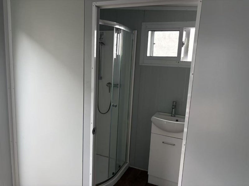 Special sale Ready to go 6x2.8m cabin (sell as is, where is ) Carousel 2