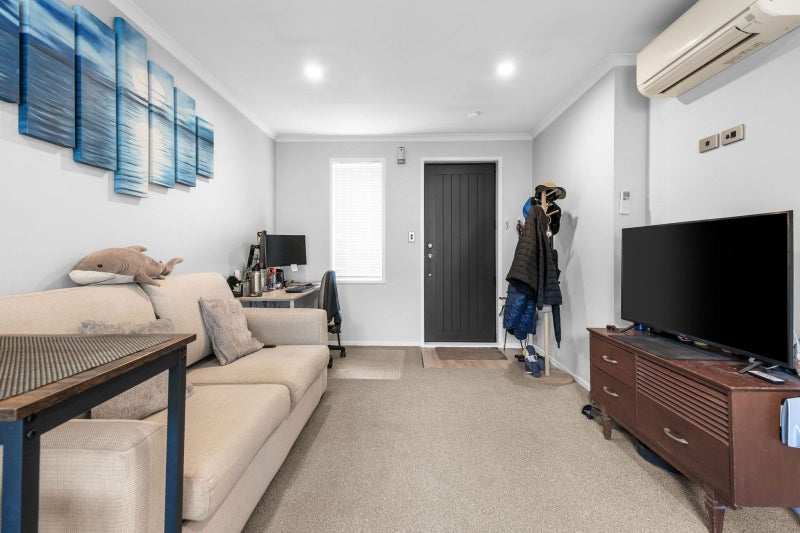 Smart, Secure & Simple64438517024515113