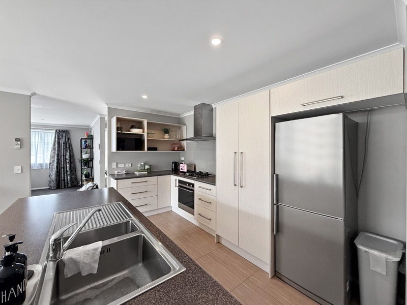 Trentham, 3 bedrooms64438624198275113