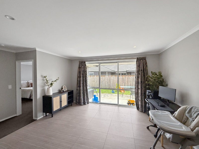 Trentham, 3 bedrooms64438624198275114