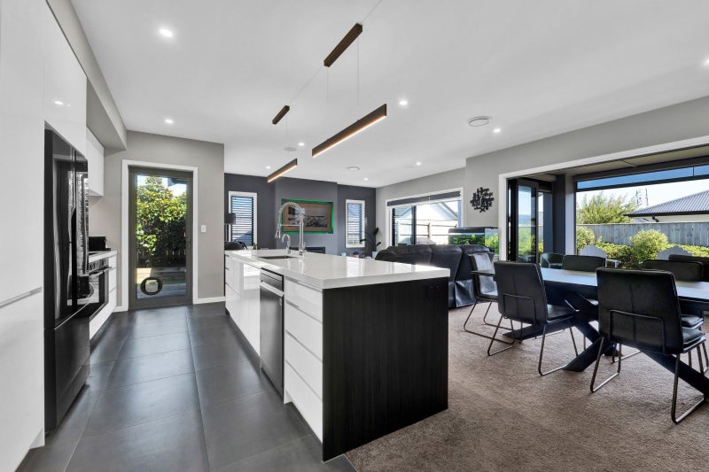 This is the one you've been waiting for!64438732194307113