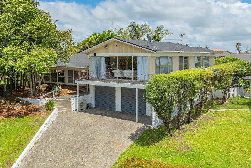 Space, Space and more space- Classic Hillpark!64438732294145111