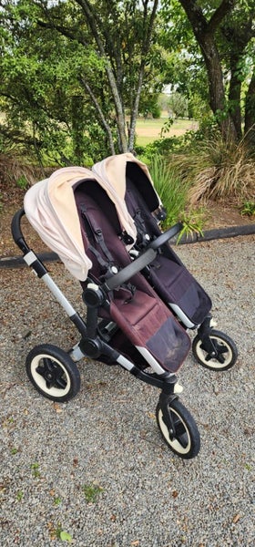 Bugaboo Donkey with extras! Carousel 1