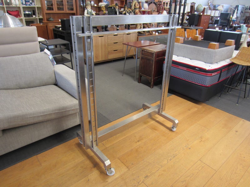 Stainless Steel Garment Rack on Lockable Castors Carousel 1