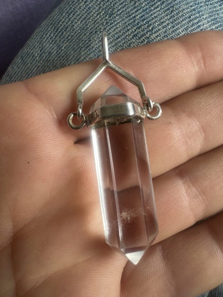 Sterling silver and clear quartz pendant Carousel 1