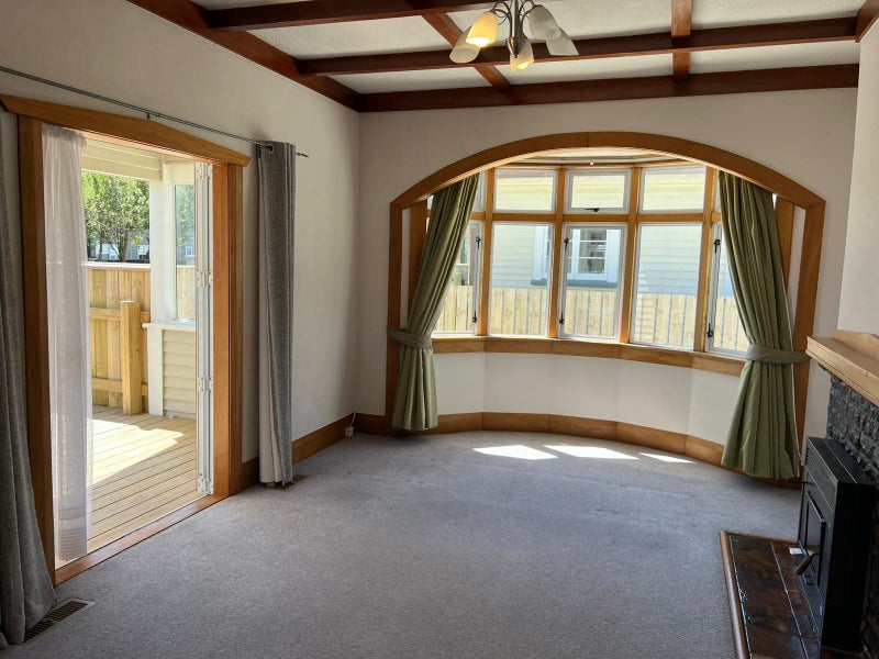 Charming First Home64439137616002113