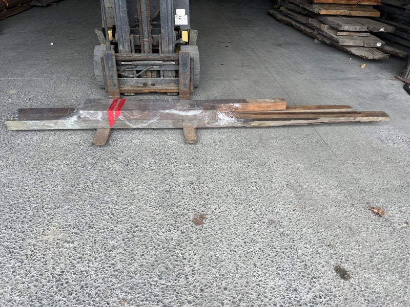 10.2 LM (140 × 90 mm) – 4-Sides Planed Ancient Swamp Kauri Timber Lot64439164454658112