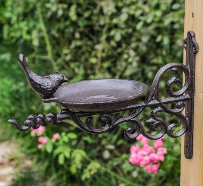 Cast Iron Single Bird Bath Feeder Wall Mounted Bracket Carousel 1