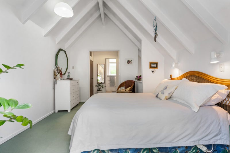 The Little Gem!64439450529795111