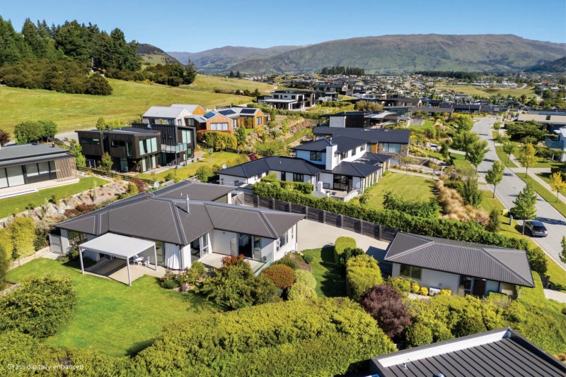 Elevated with Stunning Views & Income...64439450561666110