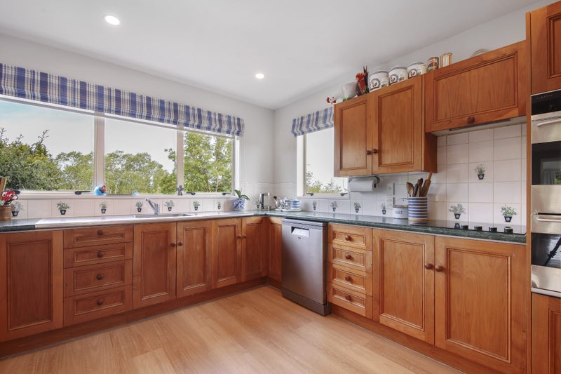 Lifestyle Living with Ample Space & Country Charm64439561410434113