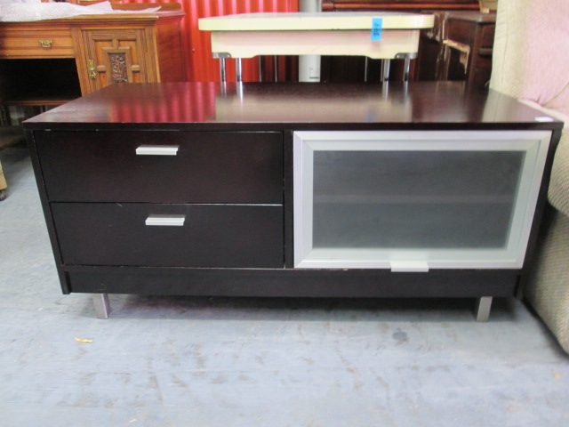 2139 ENTERTAINMENT UNIT Carousel 1