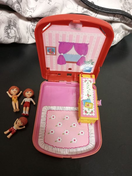 Sweet Secrets 1984 1985 gallon toys inc (similar to Polly Pocket) Carousel 1