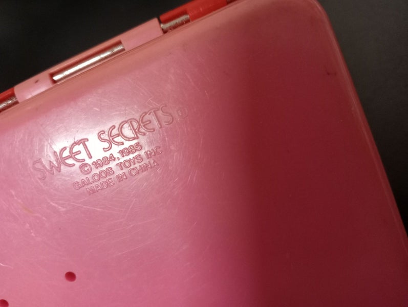 Sweet Secrets 1984 1985 gallon toys inc (similar to Polly Pocket) Carousel 7