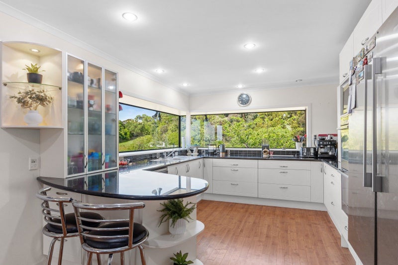 Grand family entertainer with panoramic views64439848888065111