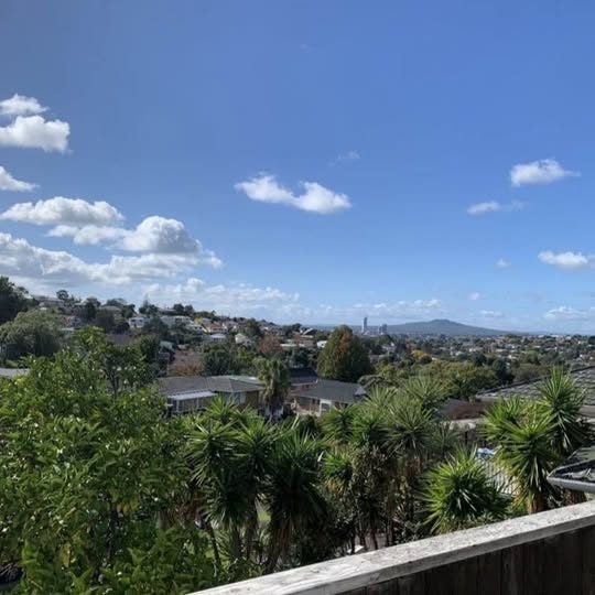 Hillcrest, 2 bedrooms64439896449283111