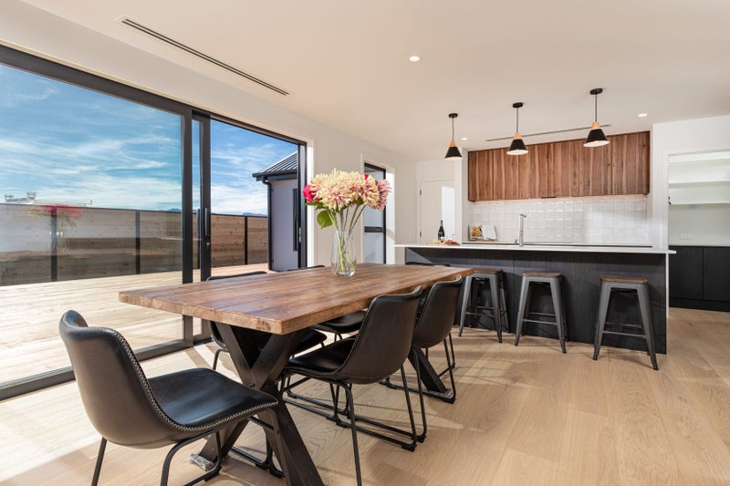 Space for the Whole Crew - and The Toys64440457374595114