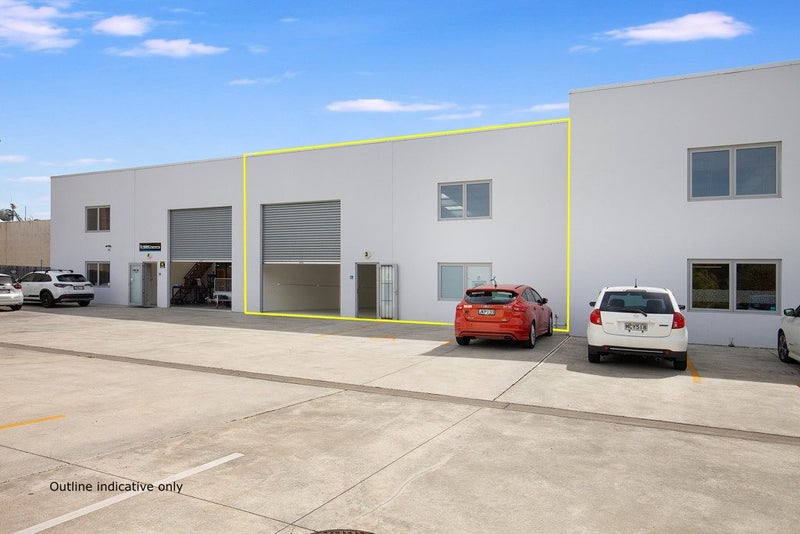 Tidy, Near New Warehouse, North of the City64447671352834110