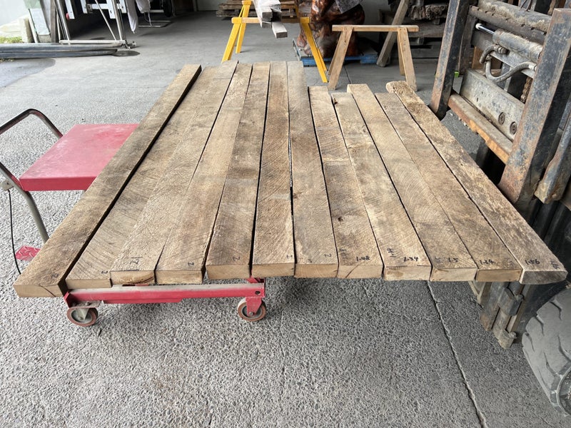 21.32 LM Solid Rewarewa Timber Boards – Mixed 90/100×30/45mm (Kiln-Dried)64439980827650113