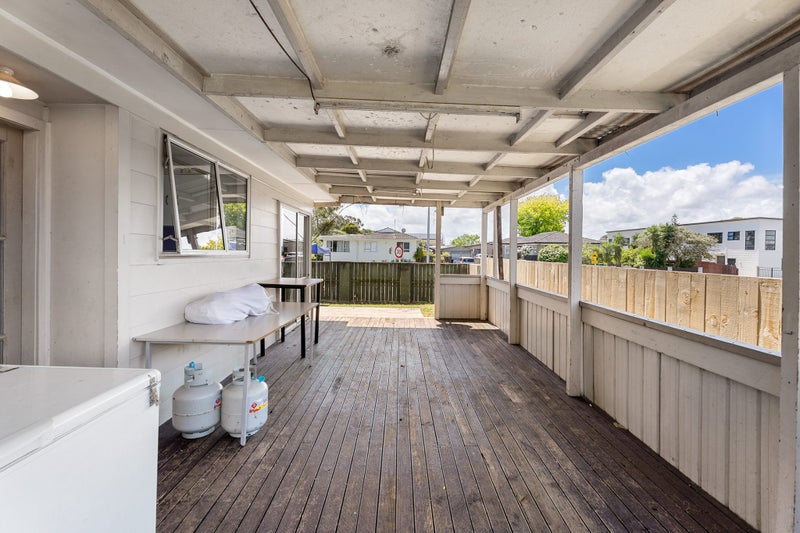 #THEDAY Unlock This Urban Corner Site64517626213505114