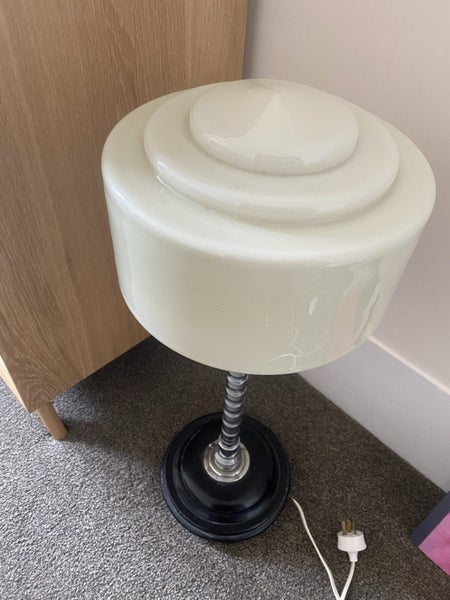 Art Deco Lamp Carousel 2