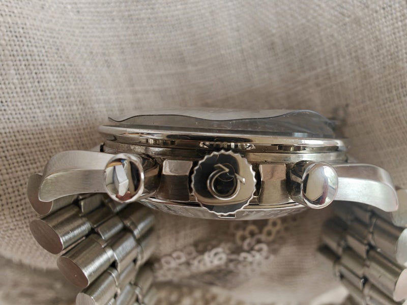 Omega Speed Master Moonwatch Vintage Carousel 2
