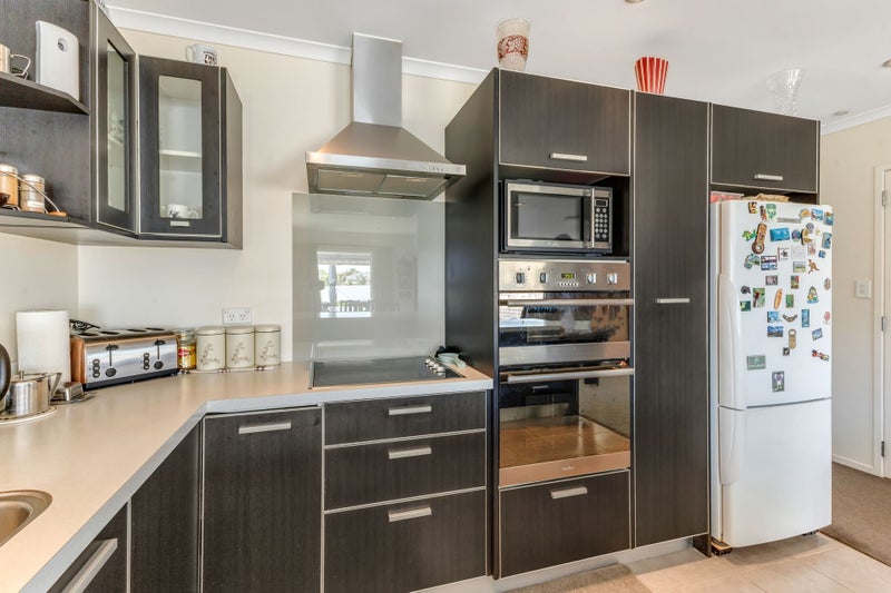 Versatile Home with Beautiful Views!64440552339458113