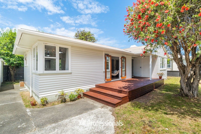 MOTIVATED VENDOR — MOVE IN AND RELAX!64440552357891112