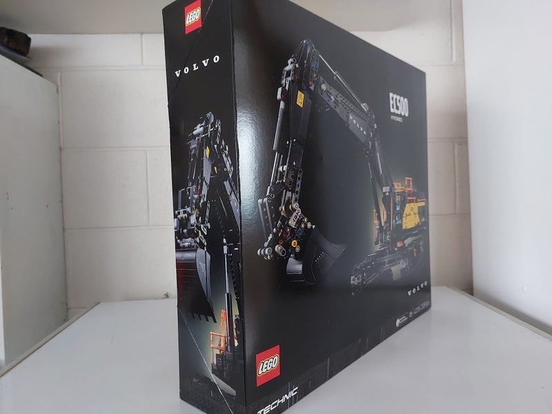 LEGO TECHNIC VOLVO EC500 HYBRID EXCAVATOR 42215 (M.I.S.B) AfterPay64440634732418111