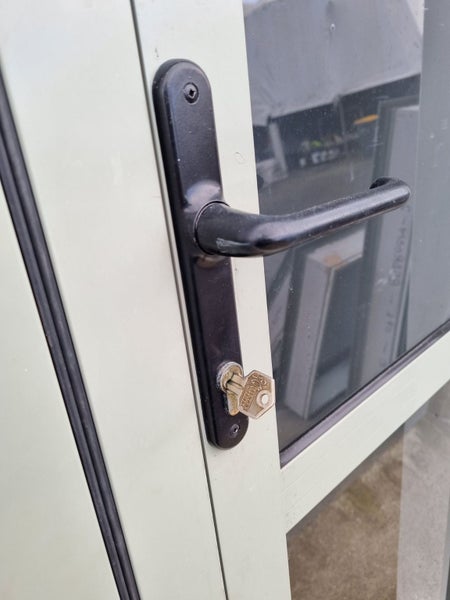 HOUSE LOT ALUMINIUM JOINERY Green, Single Glazed [#BLK0043 SF] Carousel 20