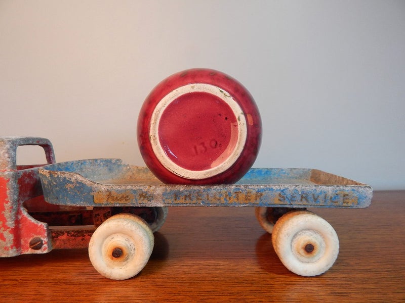 =STUNNING Ambrico Era CROWN LYNN Mini “Rhubarb” Vase 130.= Carousel 4