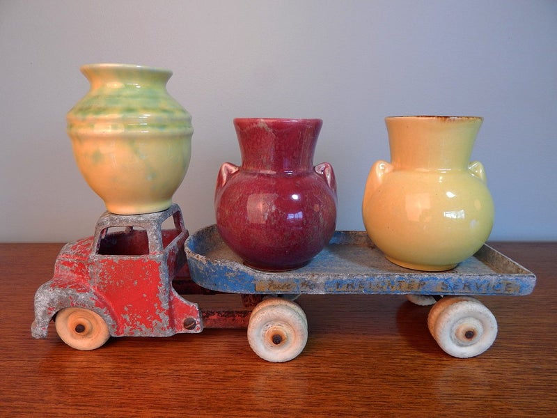 =GORGEOUS Crown Lynn MINI VASES X3= Carousel 1