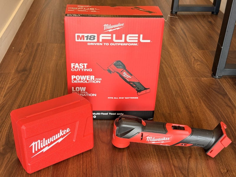 Milwaukee M18 FUEL Cordless Multi Tool Brushless M18 FMT Skin Carousel 1