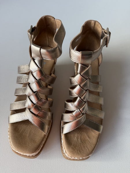 Minx "Annette" Bronze Metallic Wedge Shoes Size 38 Carousel 1