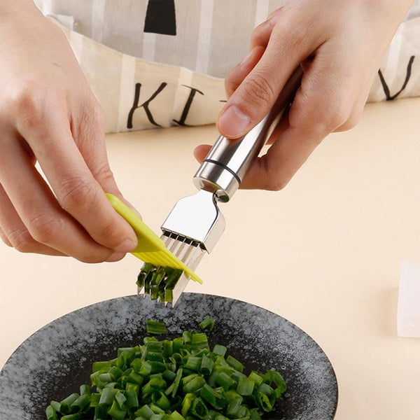 Stainless Steel Shredder - Quick and Easy Cutting for Uniform Julienne Vegeta Carousel 5