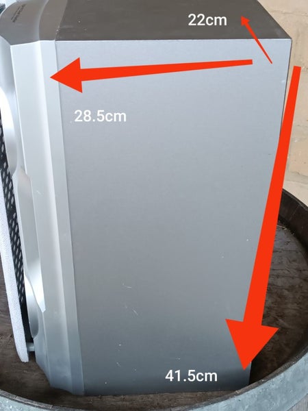 Sony speaker - A pair -41.5cm Carousel 6