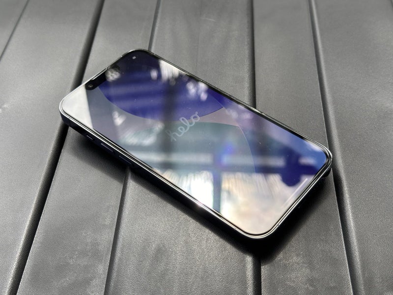 iPhone 13 Pro 256GB - Excellent Condition + New Battery + Free Cases!64442287945731112