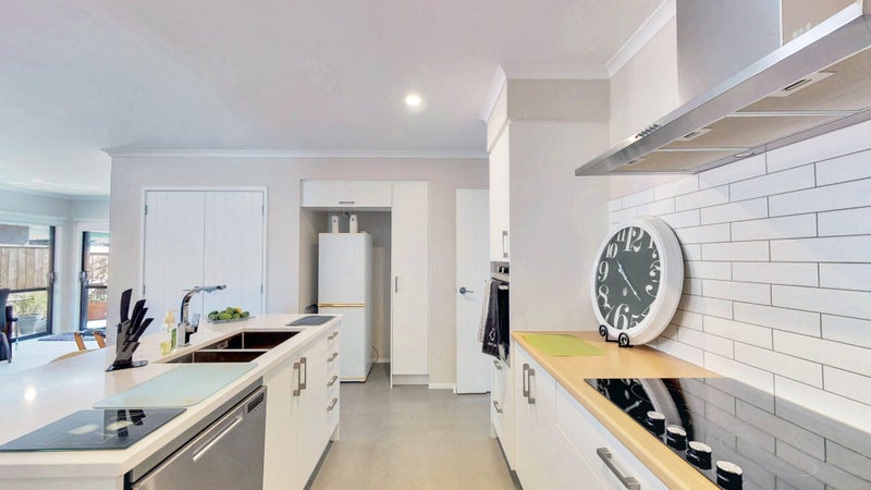 Pyes Pa, 4 bedrooms64442535341569114