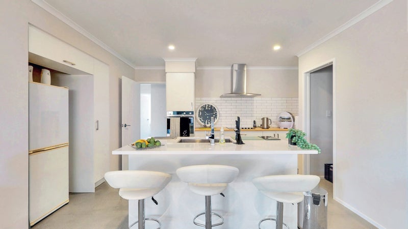 Pyes Pa, 4 bedrooms64442535341569113