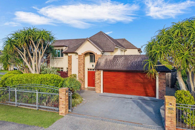 Forever Changing Water & City Views = Magnificent!64444545421442113