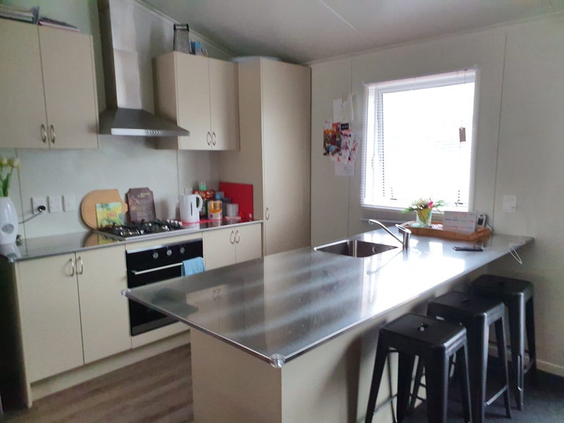 Cannons Creek, 3 bedrooms64447671345025112