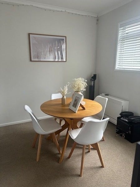 Hobsonville, 2 bedrooms64447777336449112