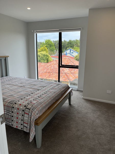 Takapuna, 4 bedrooms64447909761410113