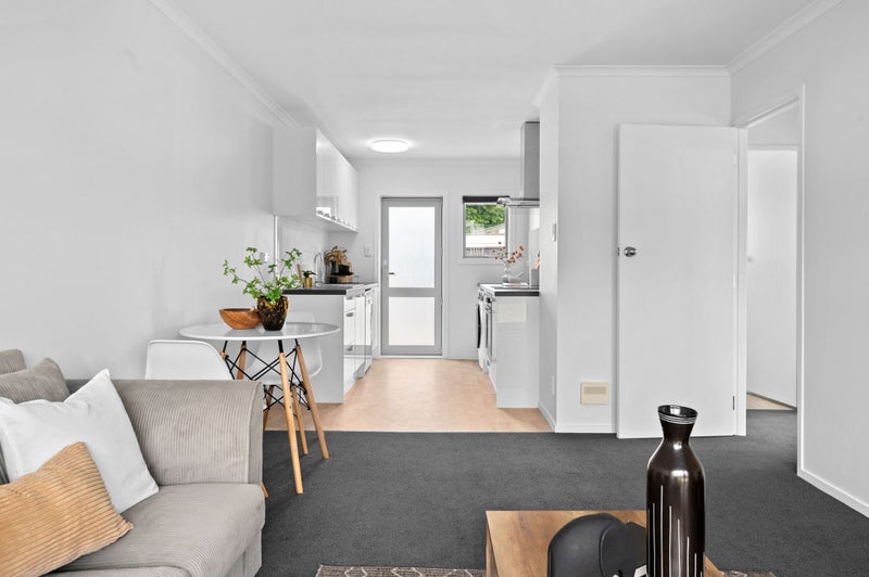 Avon Allure64613329574531112