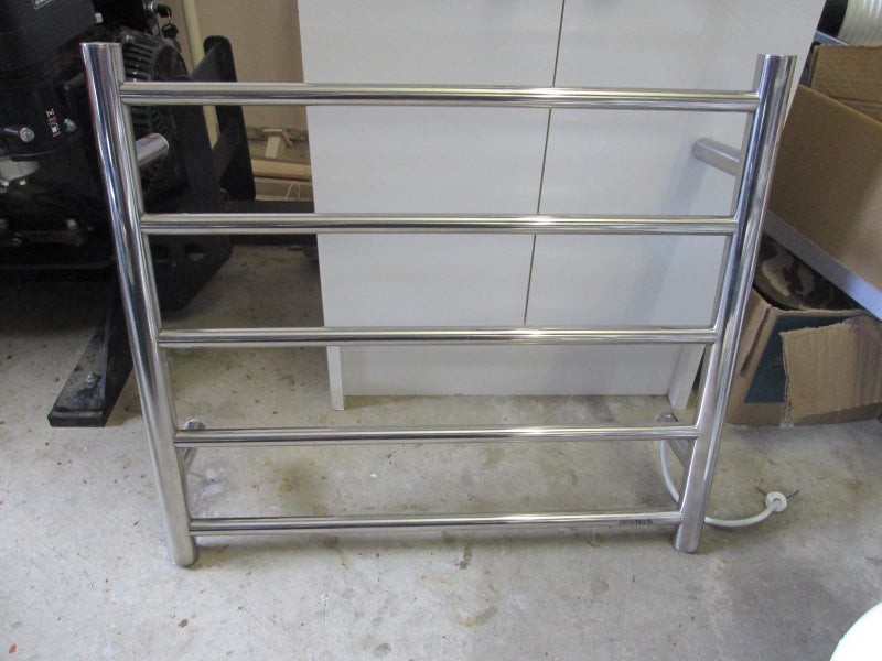 Chrome Heated Towel Rail Carousel 1
