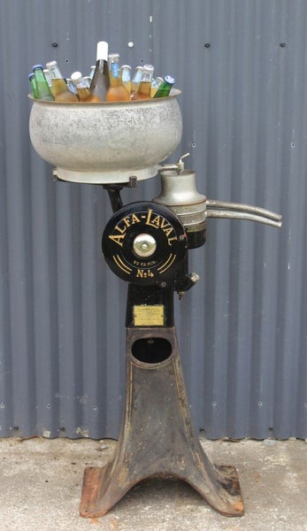 VINTAGE ALFA LAVAL No. 4 CREAM SEPERATOR ON STAND ** GREAT DRINKS COOLER TOO! ** Carousel 1